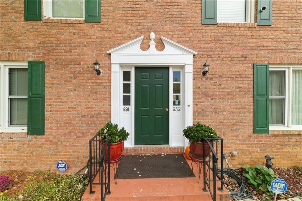 650 Corbin Lake Court