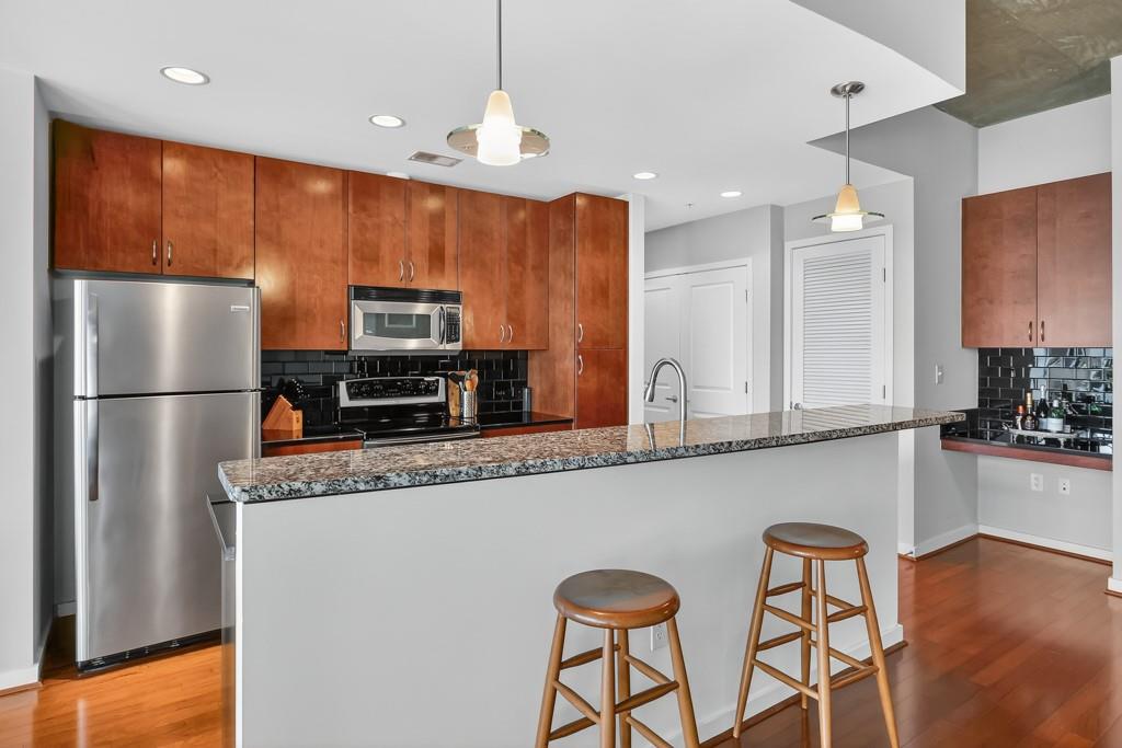 860 Peachtree Street NE 1604