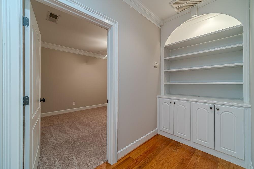 Rabbit Farm Est - Residential