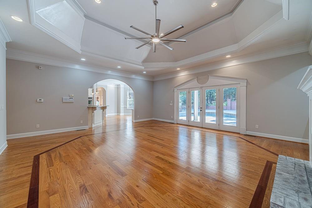 Rabbit Farm Est - Residential