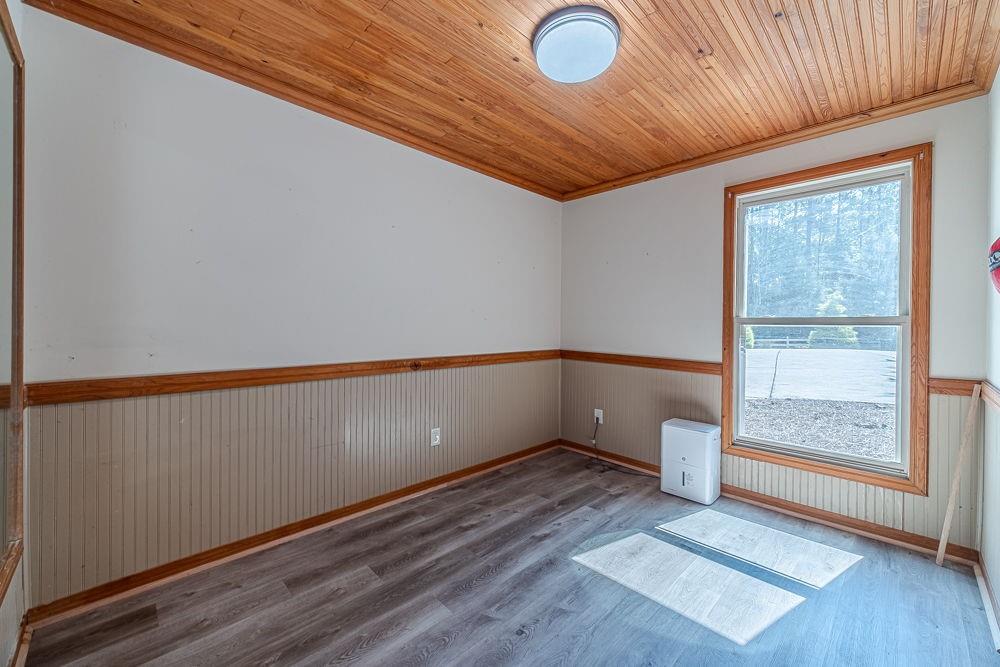 Rabbit Farm Est - Residential