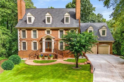 345 W Berwicke Common NE Atlanta GA 30342