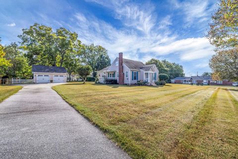 Homes For Sale - 997 Highland Circle<br/> Conyers, GA 30012