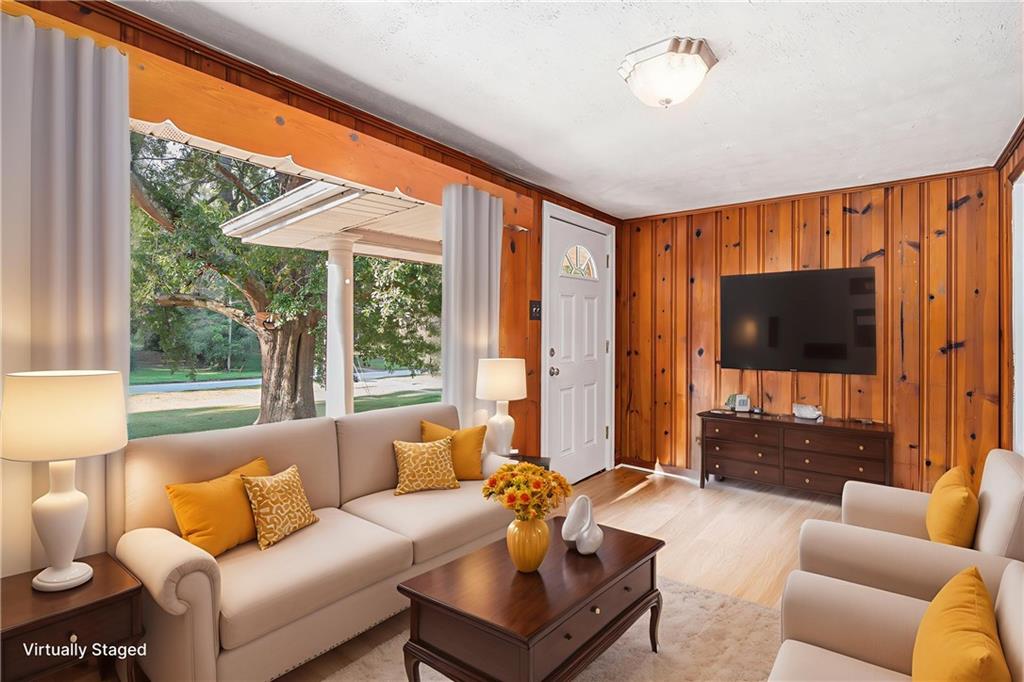 205 Westmoreland Drive