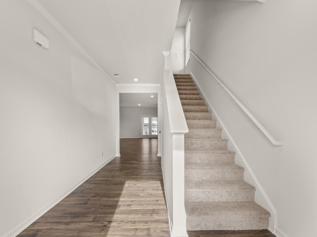 502 Oak View Lane