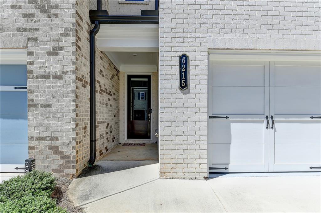 6215 MERRILL VIEW Lane