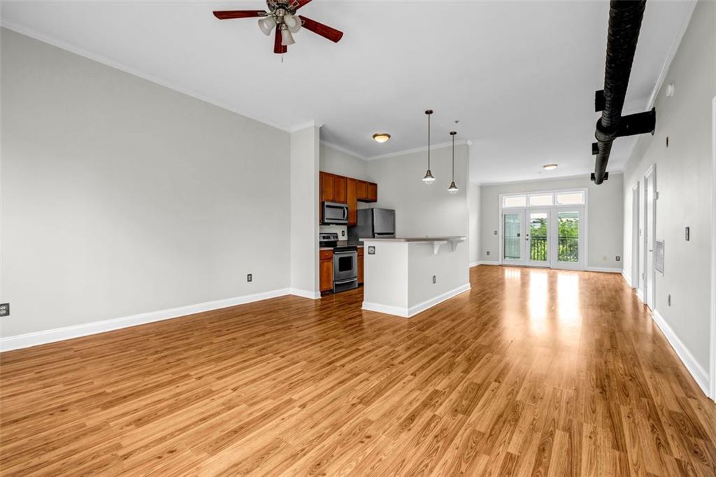 502 SW PRYOR Street SW 325