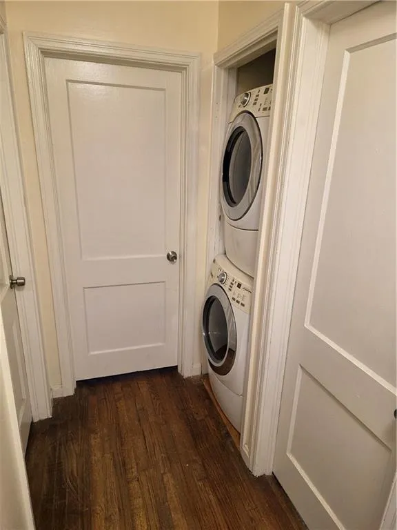 Atlanta, Georgia 30315, United States, 4 Bedrooms Bedrooms, ,2 BathroomsBathrooms,Residential,Active,96710