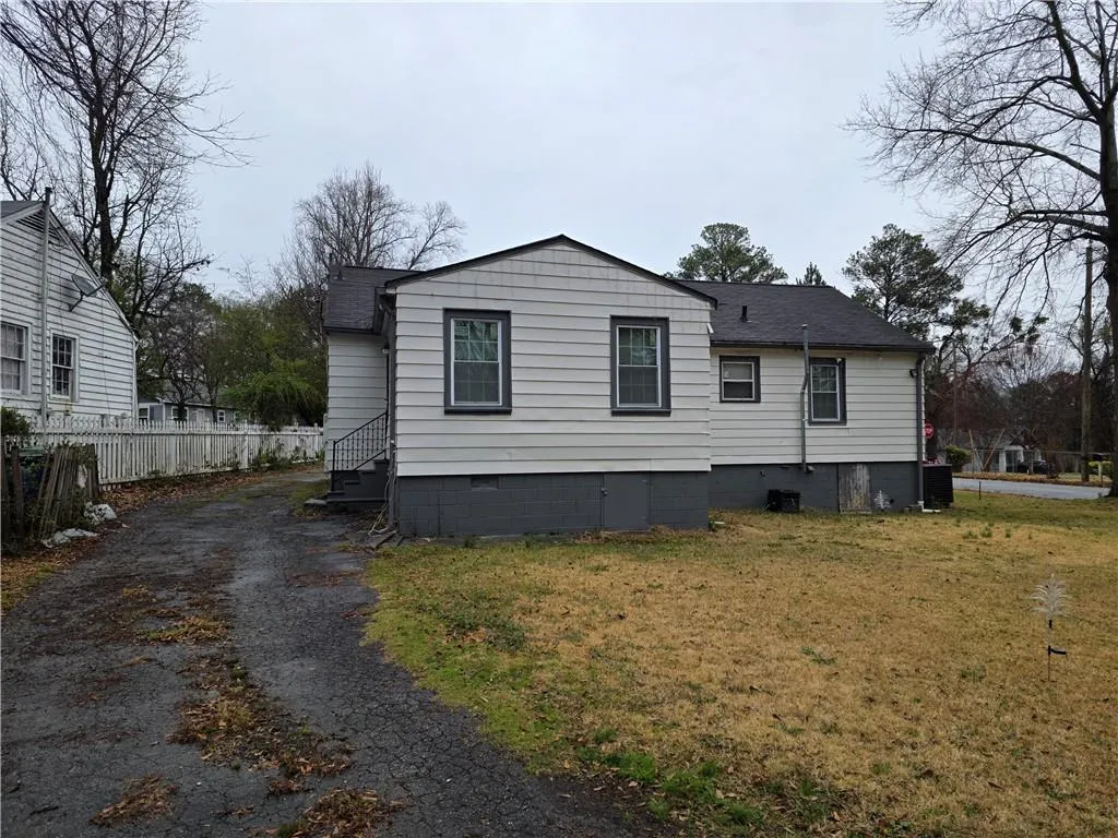 Atlanta, Georgia 30315, United States, 4 Bedrooms Bedrooms, ,2 BathroomsBathrooms,Residential,Active,96710