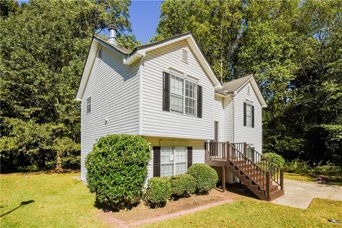 A home in Ellenwood