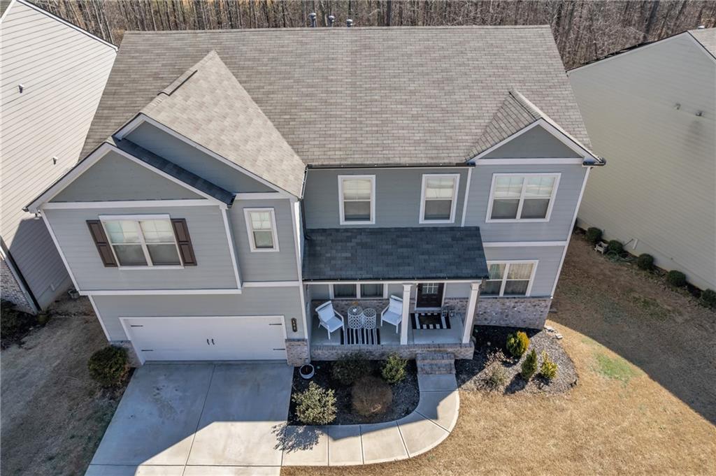 106 Creekside Bluff Way