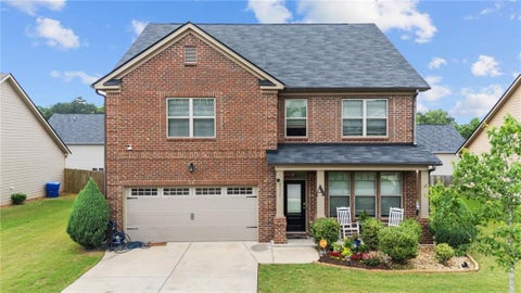 Homes For Sale - 1325 Brookstone Lake Drive<br/> Conyers, GA 30012
