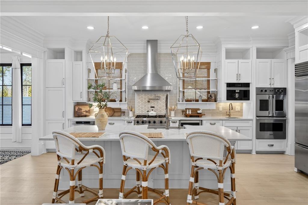 1812 Wellbourne Drive NE