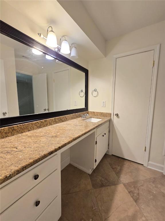 2729 Lanier Drive, Snellville, Georgia image 15