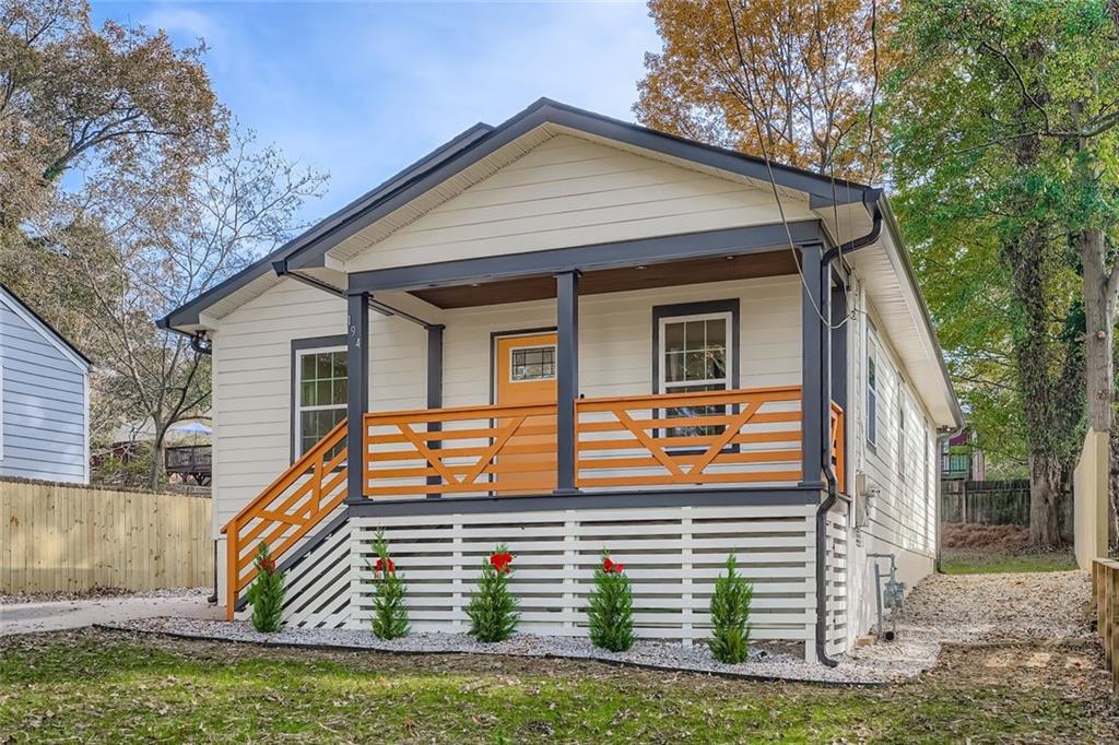 194 Dearborn Street SE