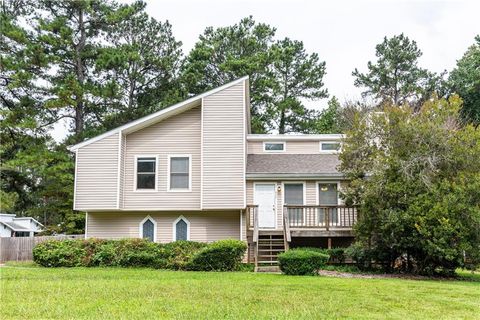 Homes For Rent - 409 Arnold Road<br/> Lawrenceville, GA 30044
