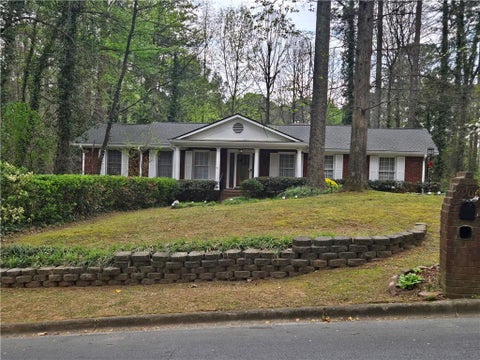 Homes For Sale - 2900 Cherry Blossom Lane<br/> Atlanta, GA 30344
