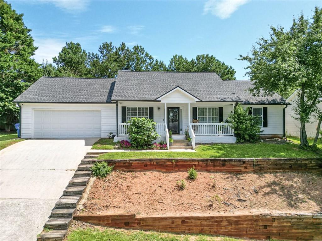 354 SHOAL Court