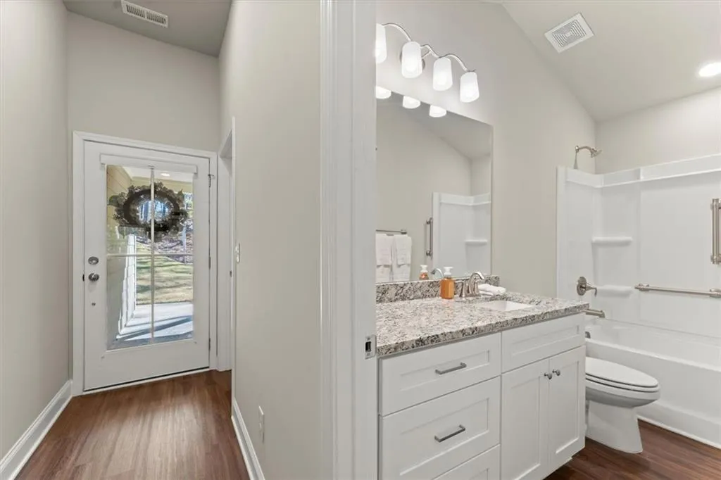 Waleska, Georgia 30183, United States, 2 Bedrooms Bedrooms, ,2 BathroomsBathrooms,Residential,Active,106163