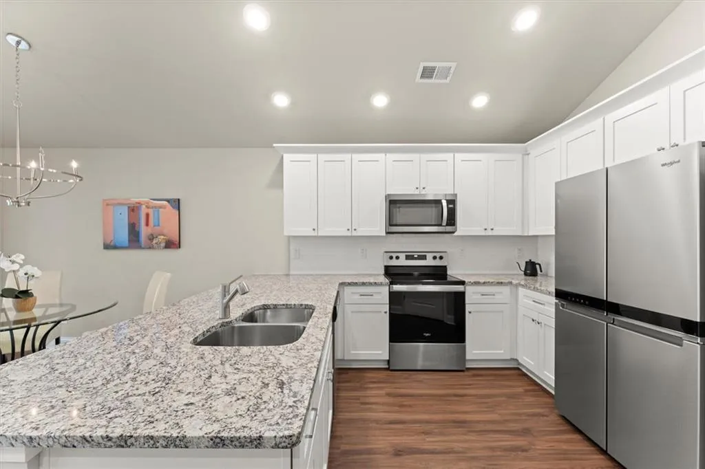 Waleska, Georgia 30183, United States, 2 Bedrooms Bedrooms, ,2 BathroomsBathrooms,Residential,Active,106163