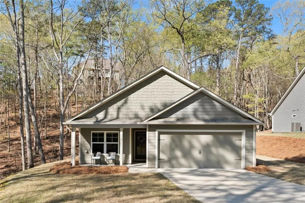 Waleska, Georgia 30183, United States, 2 Bedrooms Bedrooms, ,2 BathroomsBathrooms,Residential,Active,106163