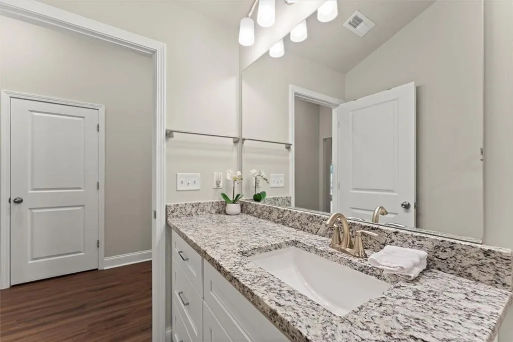 Waleska, Georgia 30183, United States, 2 Bedrooms Bedrooms, ,2 BathroomsBathrooms,Residential,Active,106163