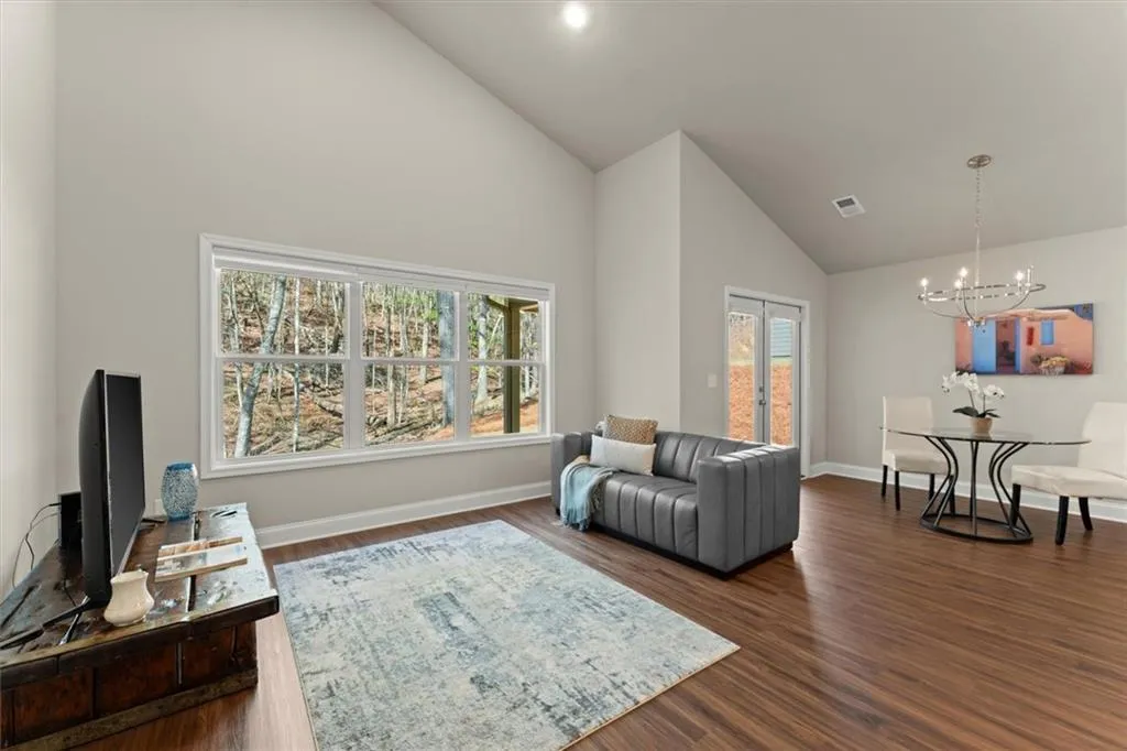 Waleska, Georgia 30183, United States, 2 Bedrooms Bedrooms, ,2 BathroomsBathrooms,Residential,Active,106163