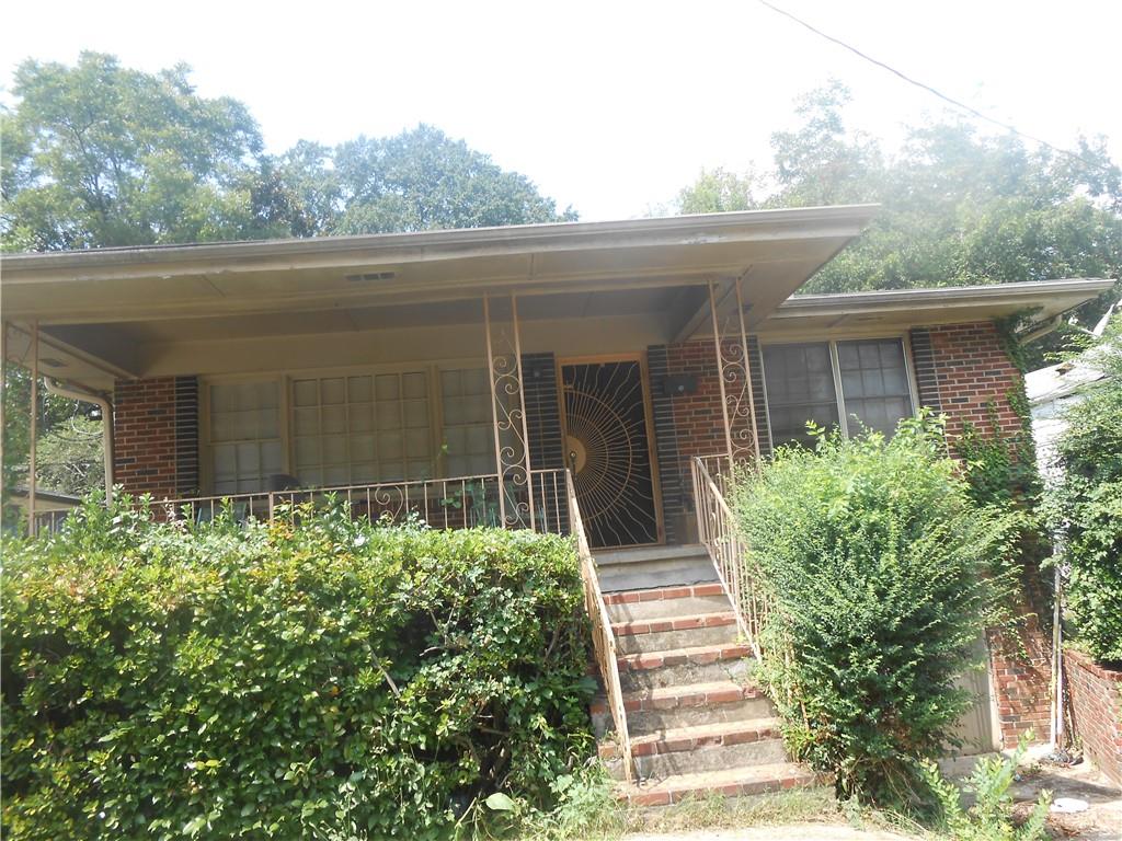 Photo 1 of 7 of 74 CHAPPELL Road NW house