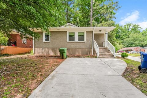 1381 Benteen Way Southeast Atlanta GA 30315