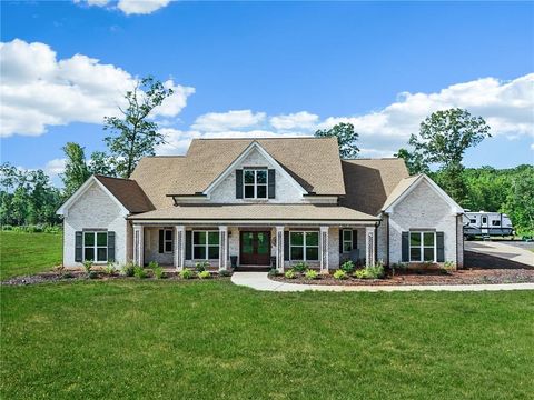 A home in Whitesburg