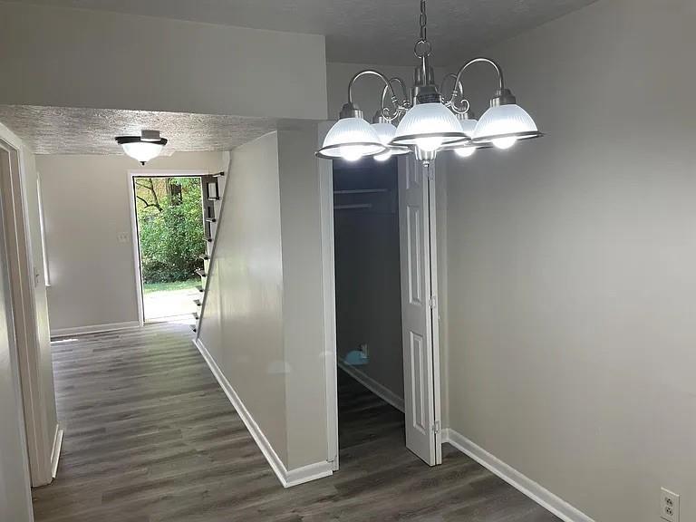 1010 Sexton Drive 10