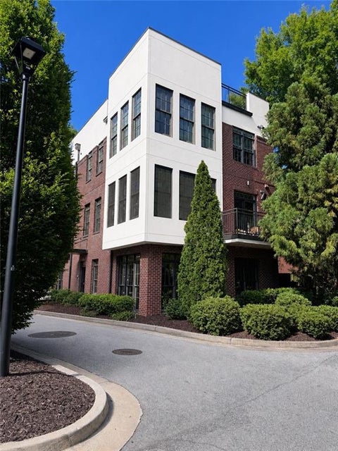 Condo For Rent - 1300 Dekalb Avenue #711<br/> Atlanta, GA 30307