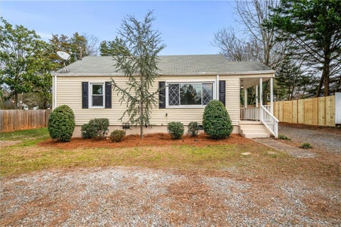 Homes For Sale - 1887 Alexander Street<br/> Smyrna, GA 30080