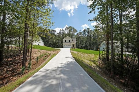 Homes For Sale - 235 West Woods Drive<br/> Dahlonega, GA 30533