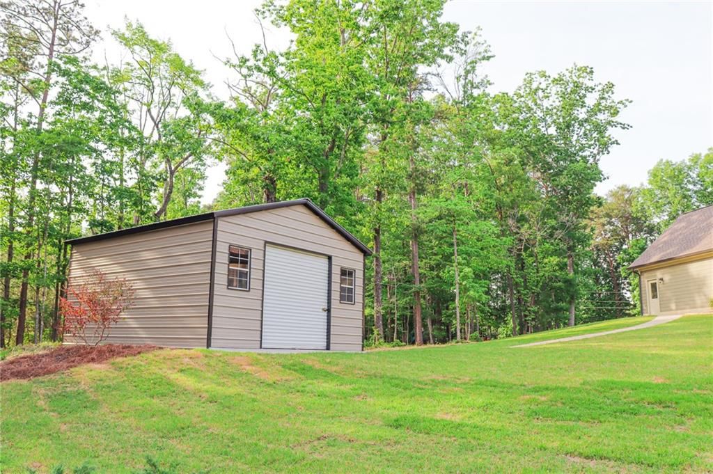 listing image 83