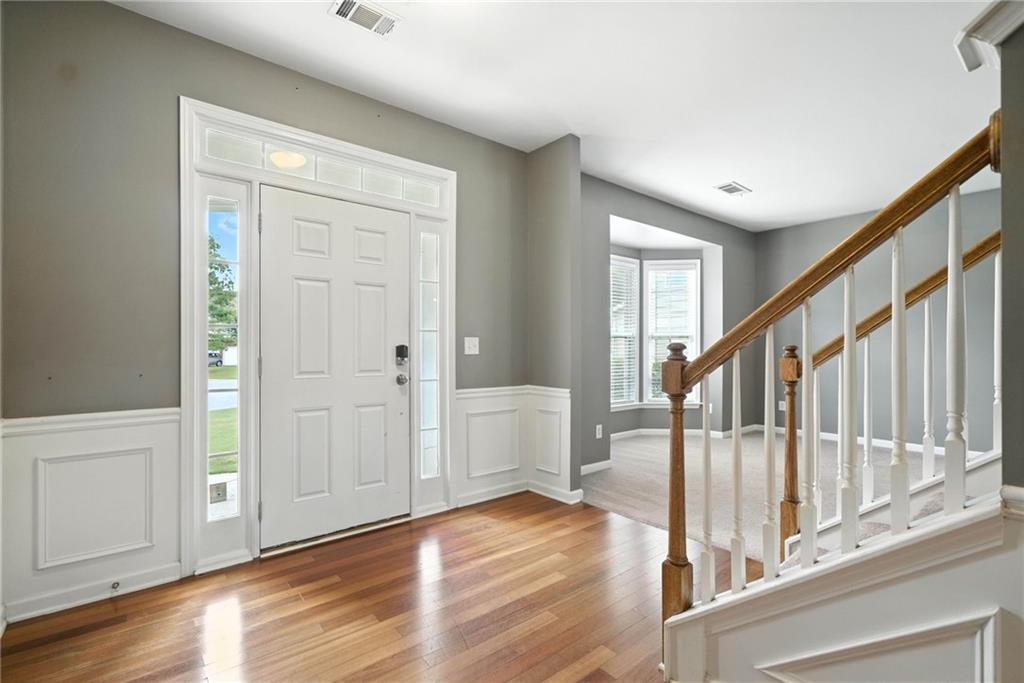5525 Fieldfreen Drive