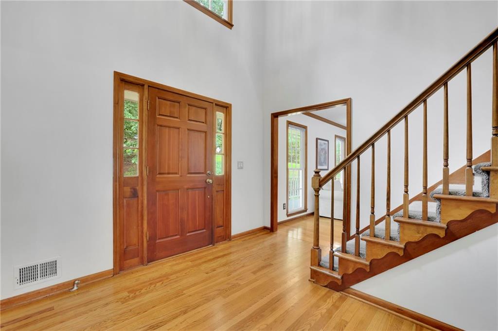 1925 Stonewyck Court, Cumming, Georgia image 6