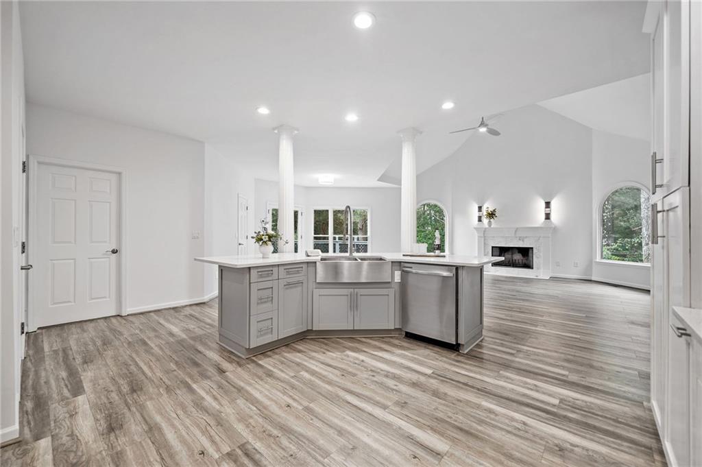 515 Old Chartwell Crossing, Alpharetta, Georgia image 13