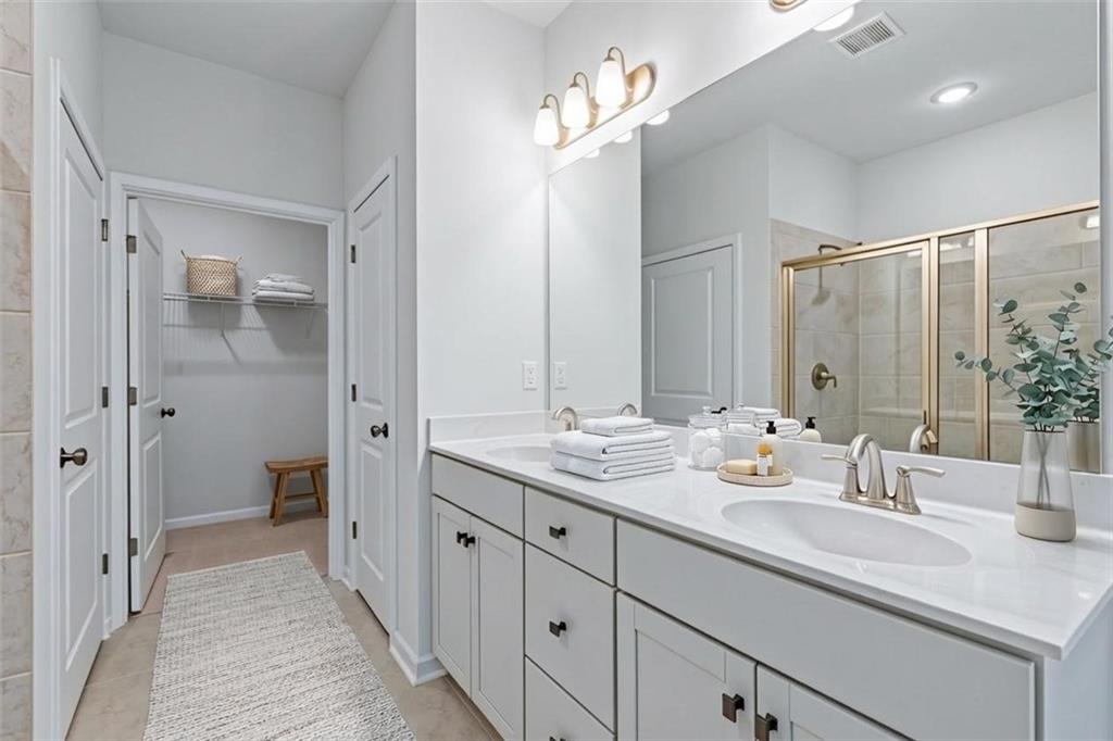 3867 Shelleydale Drive