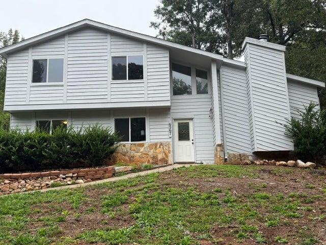 6567 Oakwood Drive