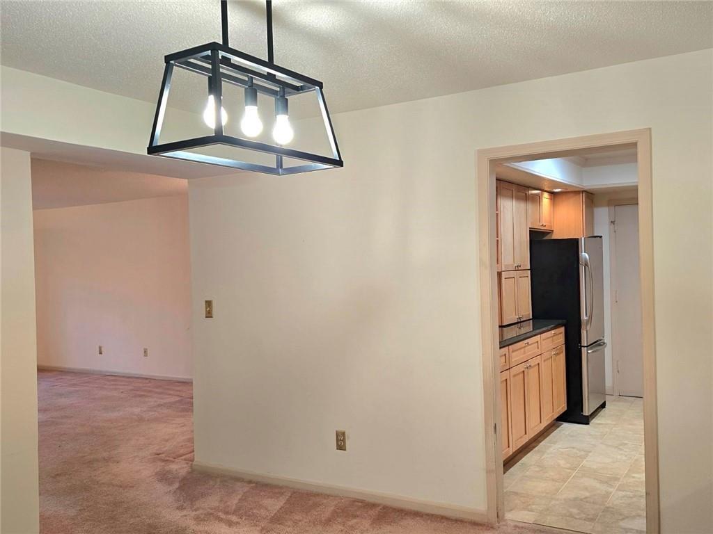 6851 Roswell Road I13