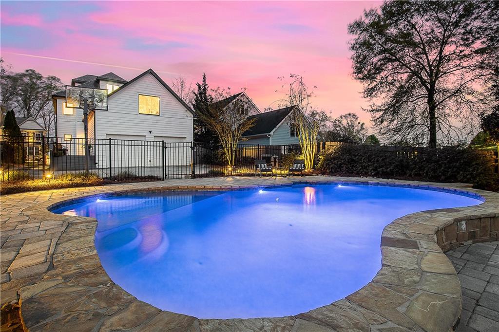 4484 Oakdale Road SE