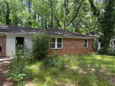 Homes For Sale - 1627 Hasty Place<br/> Atlanta, GA 30318