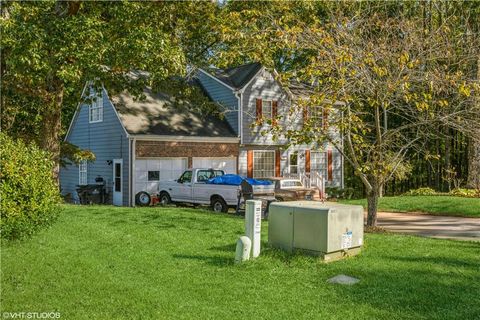 A home in Douglasville