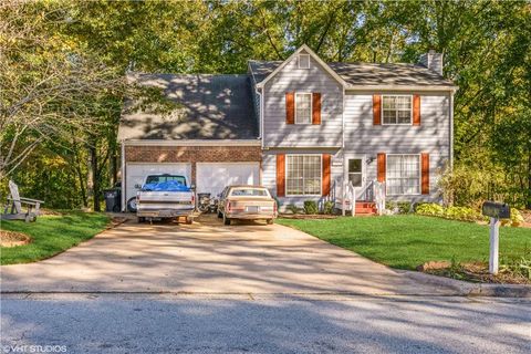 A home in Douglasville