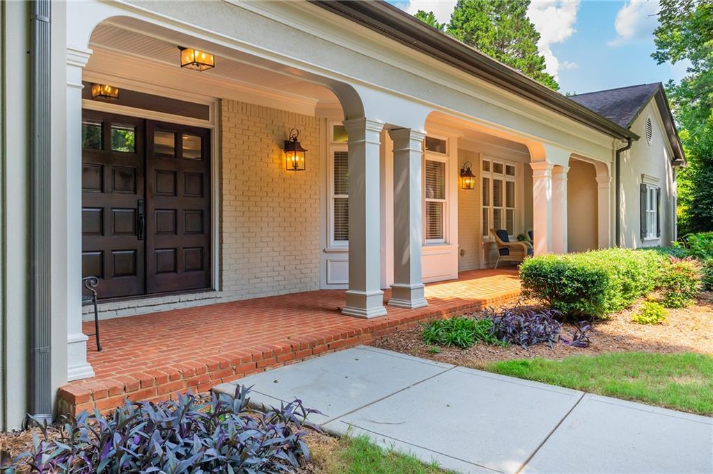 1025 Stonegate Court