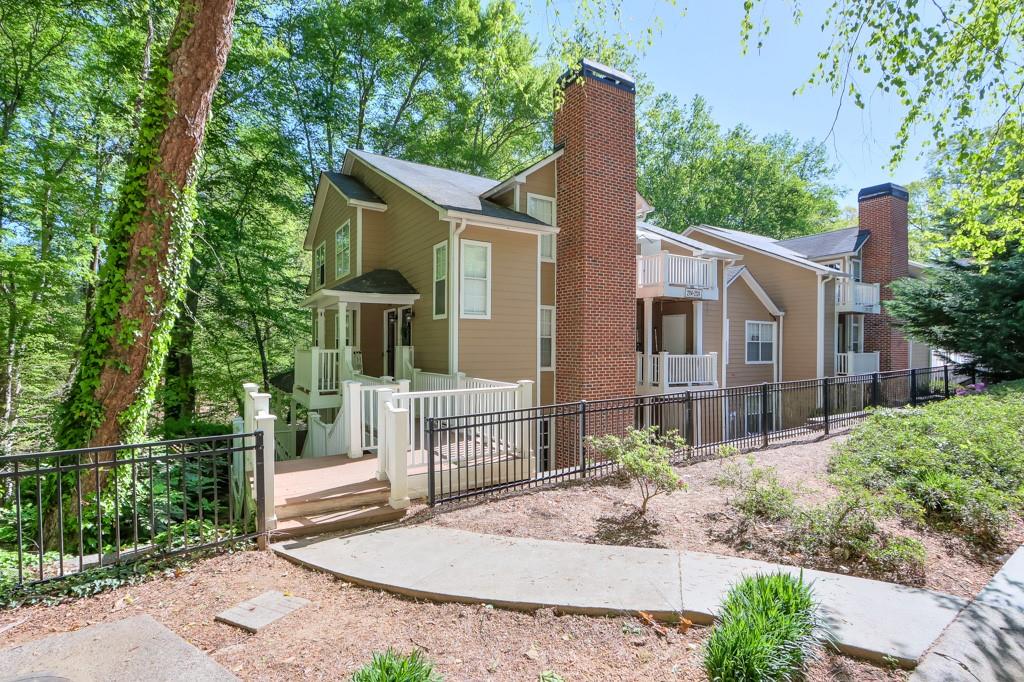 2120 River Heights Walk, Marietta, Georgia image 25