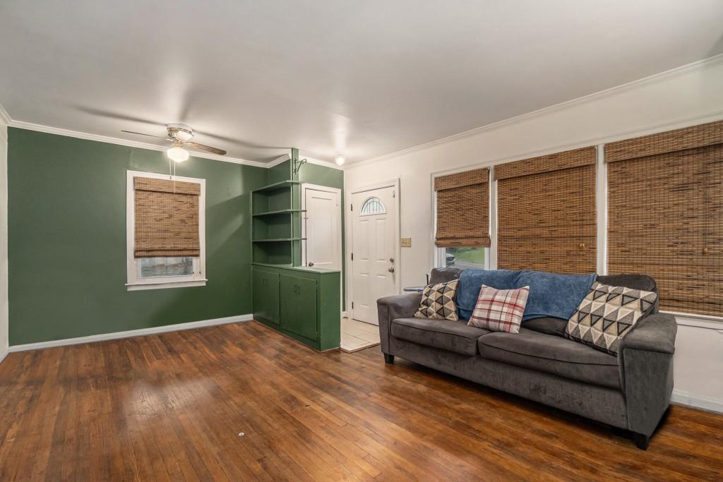 562 Alpine Way