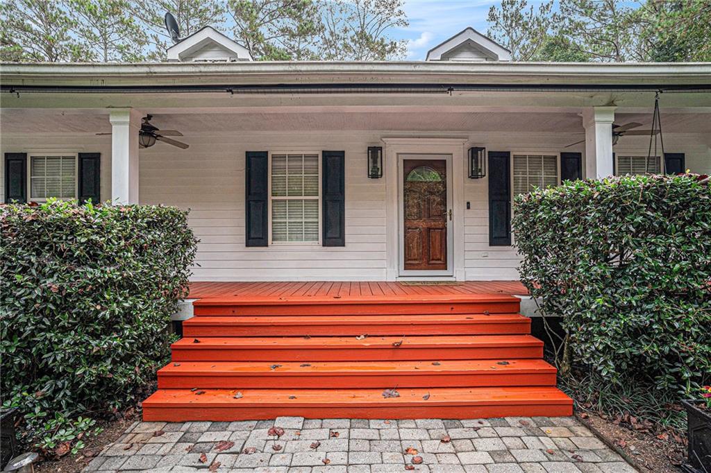 170 Loon Trail
