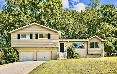 2407 Crestdale Circle SE Atlanta GA 30316
